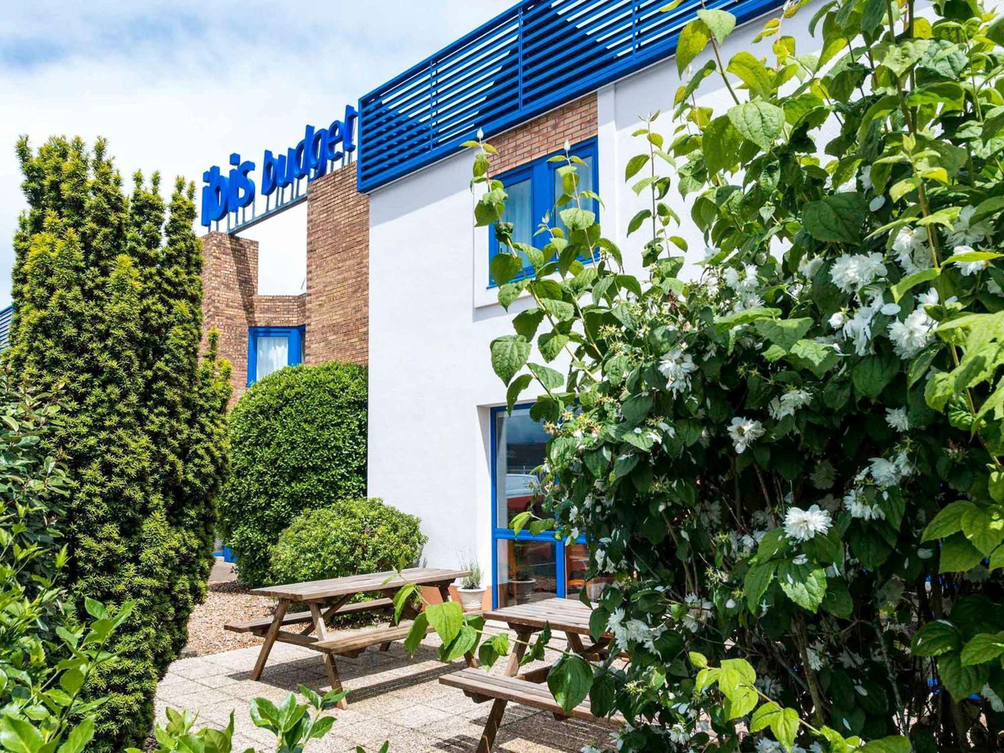 ibis budget Châtellerault Nord Buitenkant foto
