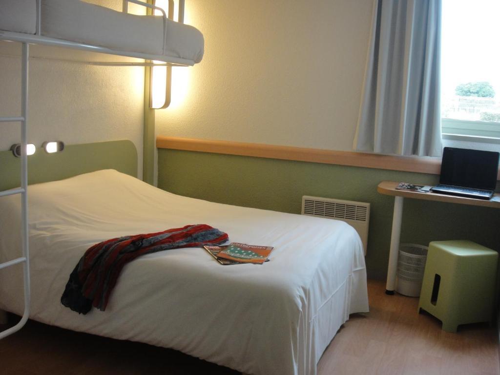 ibis budget Châtellerault Nord Hotel Kamer foto