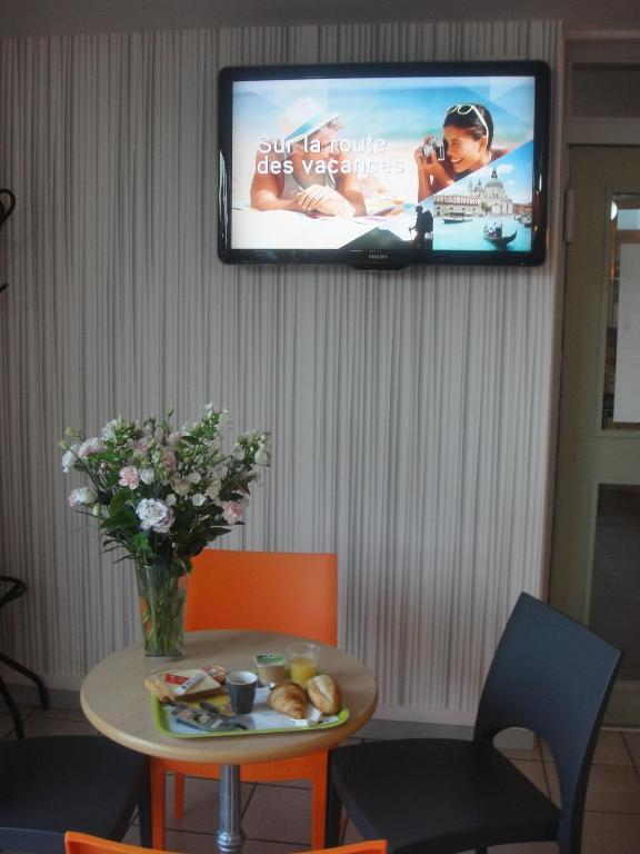 ibis budget Châtellerault Nord Buitenkant foto