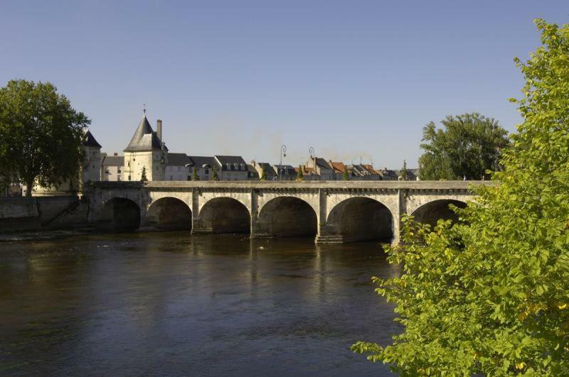 ibis budget Châtellerault Nord Buitenkant foto